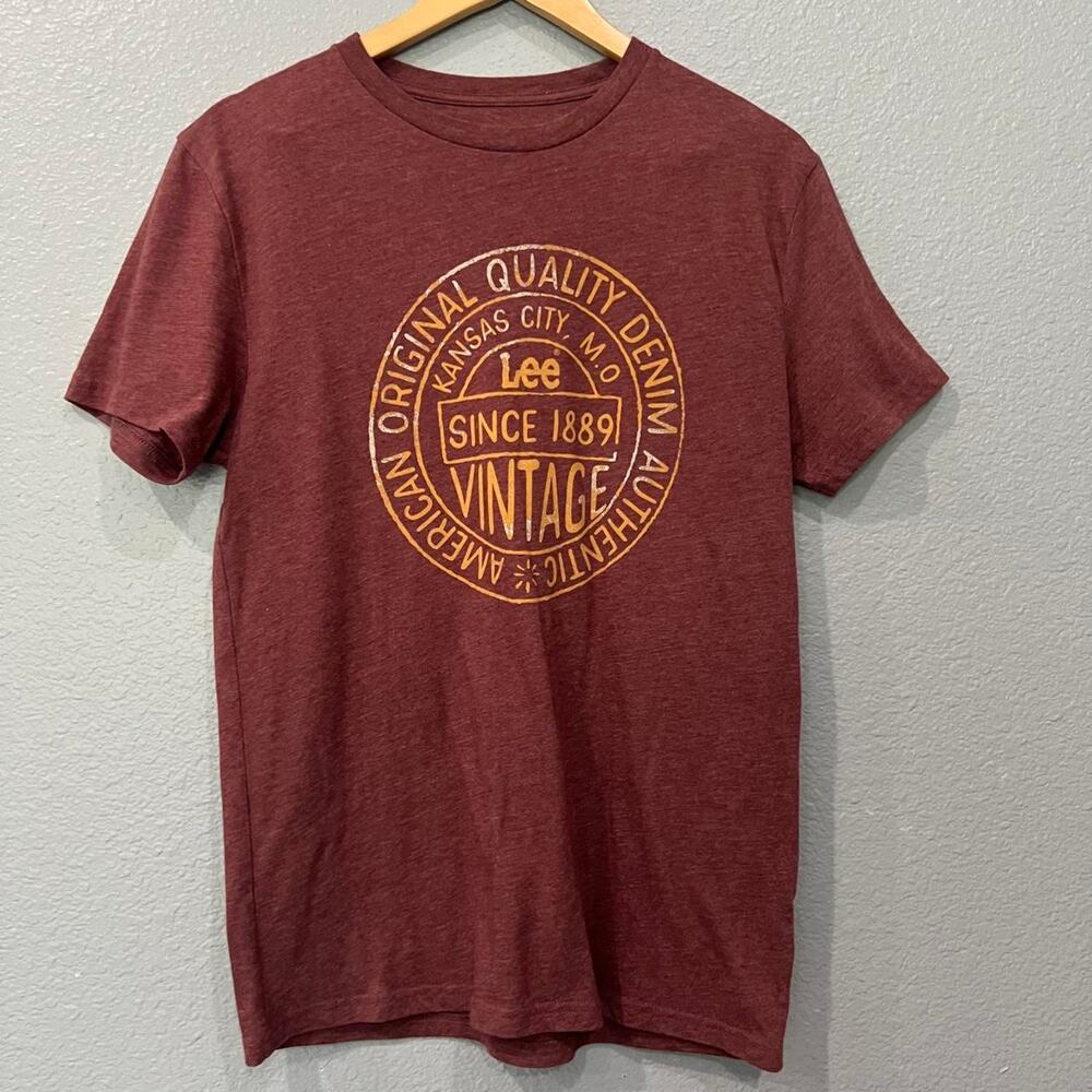 Lee Men’s Burgundy Heather Graphic T-Shirt – Size S